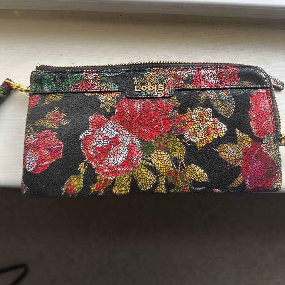 LODIS clutch with red and black flower design